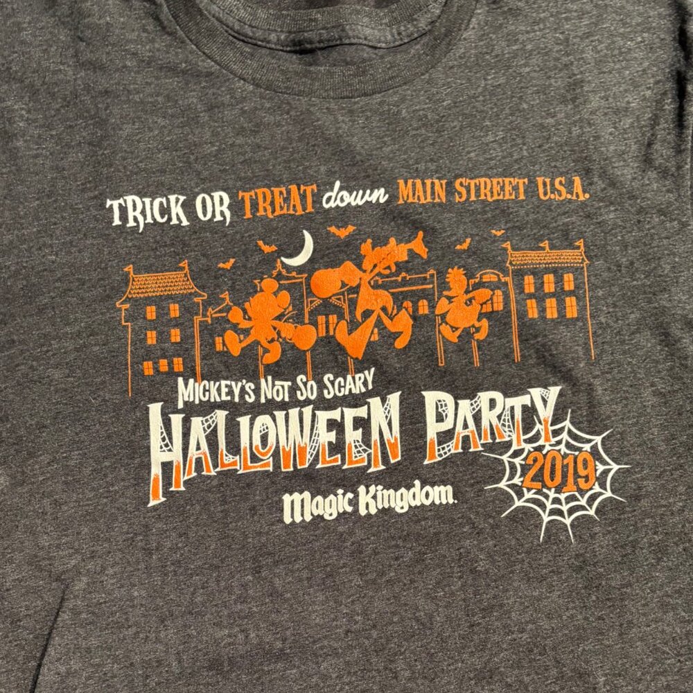 Disney World Magic Kingdom 2019 Mickey's Not So Scary Halloween Party sz Small‎